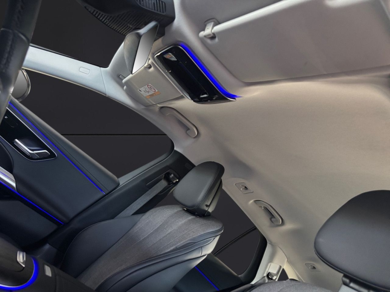 Mercedes-Benz E-Klasse – Bild 14