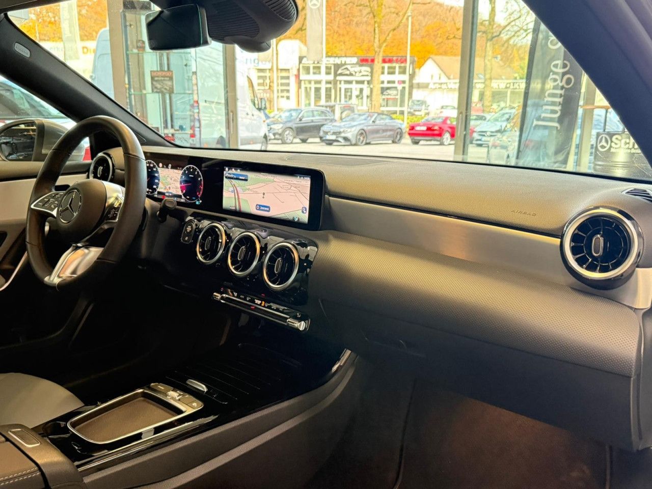 Mercedes-Benz A-Klasse – Bild 17