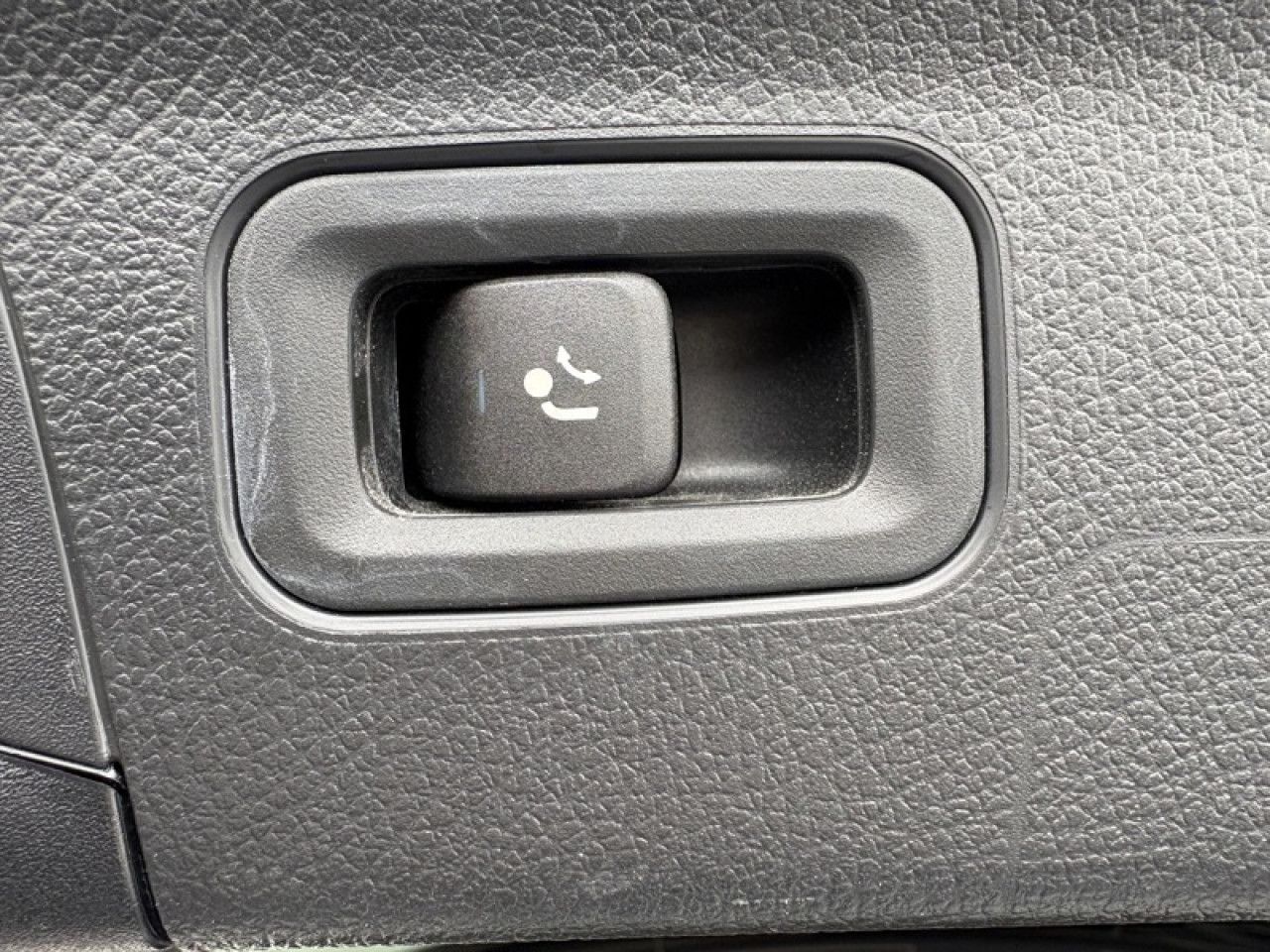 Photo du v&eacute;hicule 14 / 18