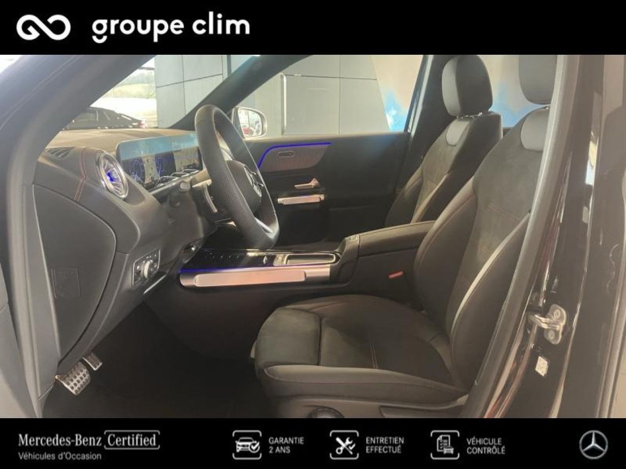 Photo du v&eacute;hicule 10 / 18