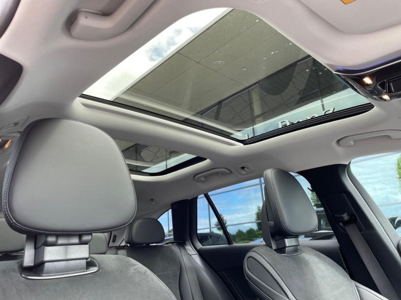 Mercedes-Benz C-Klasse – Bild 16