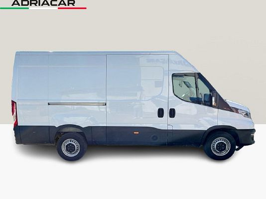 Immagine del veicolo 5 / 10