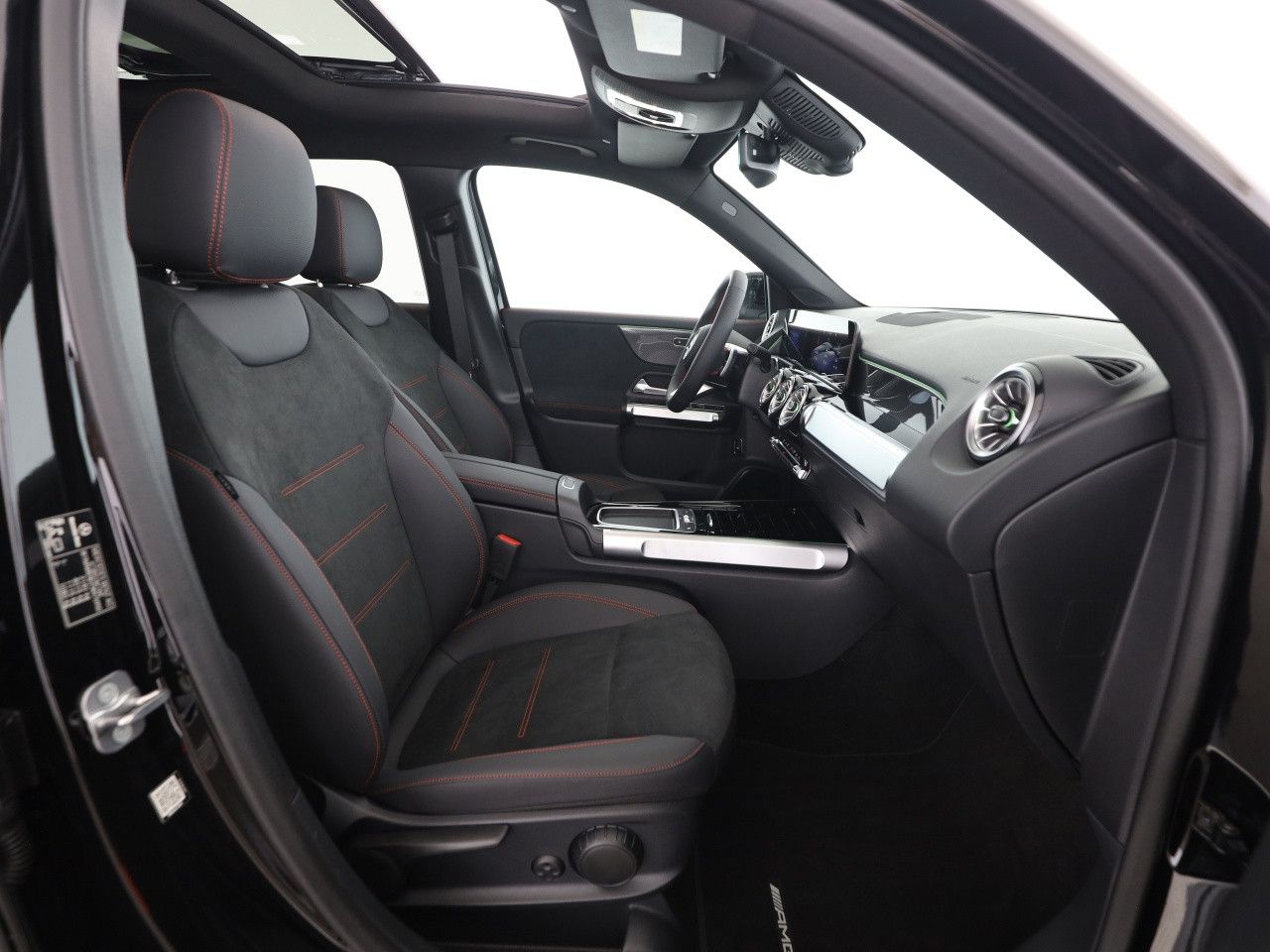 Mercedes-Benz GLB – Bild 9
