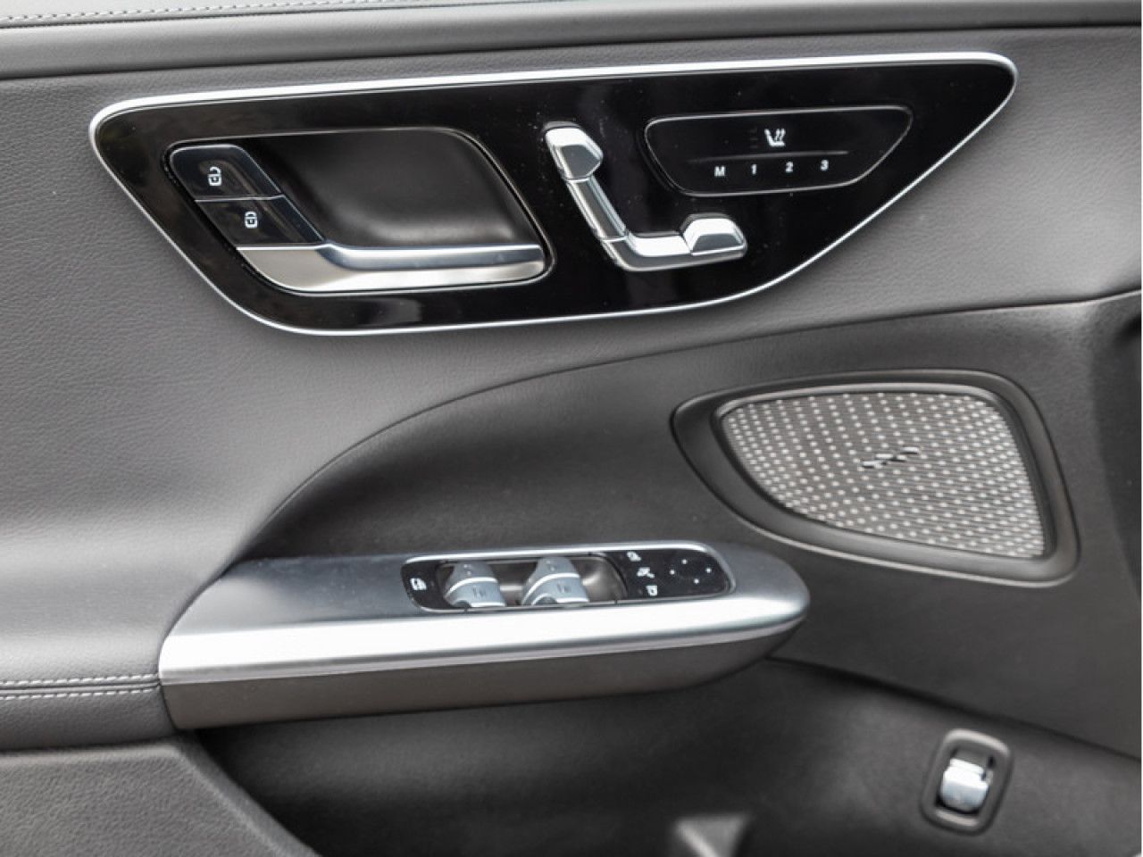 Mercedes-Benz C-Klasse – Bild 23