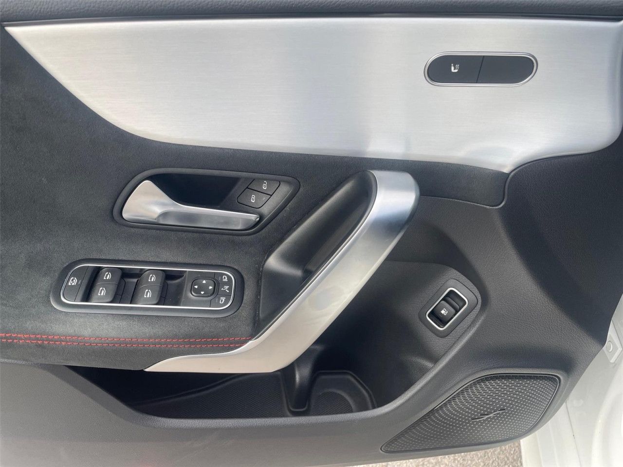 Fahrzeugbild 12 / 26