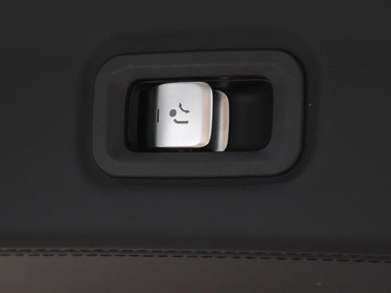 Mercedes-Benz GLS – Bild 14