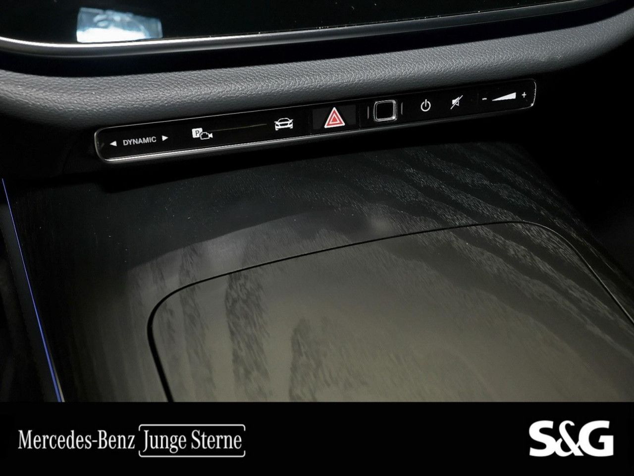 Mercedes-Benz E-Klasse – Bild 15