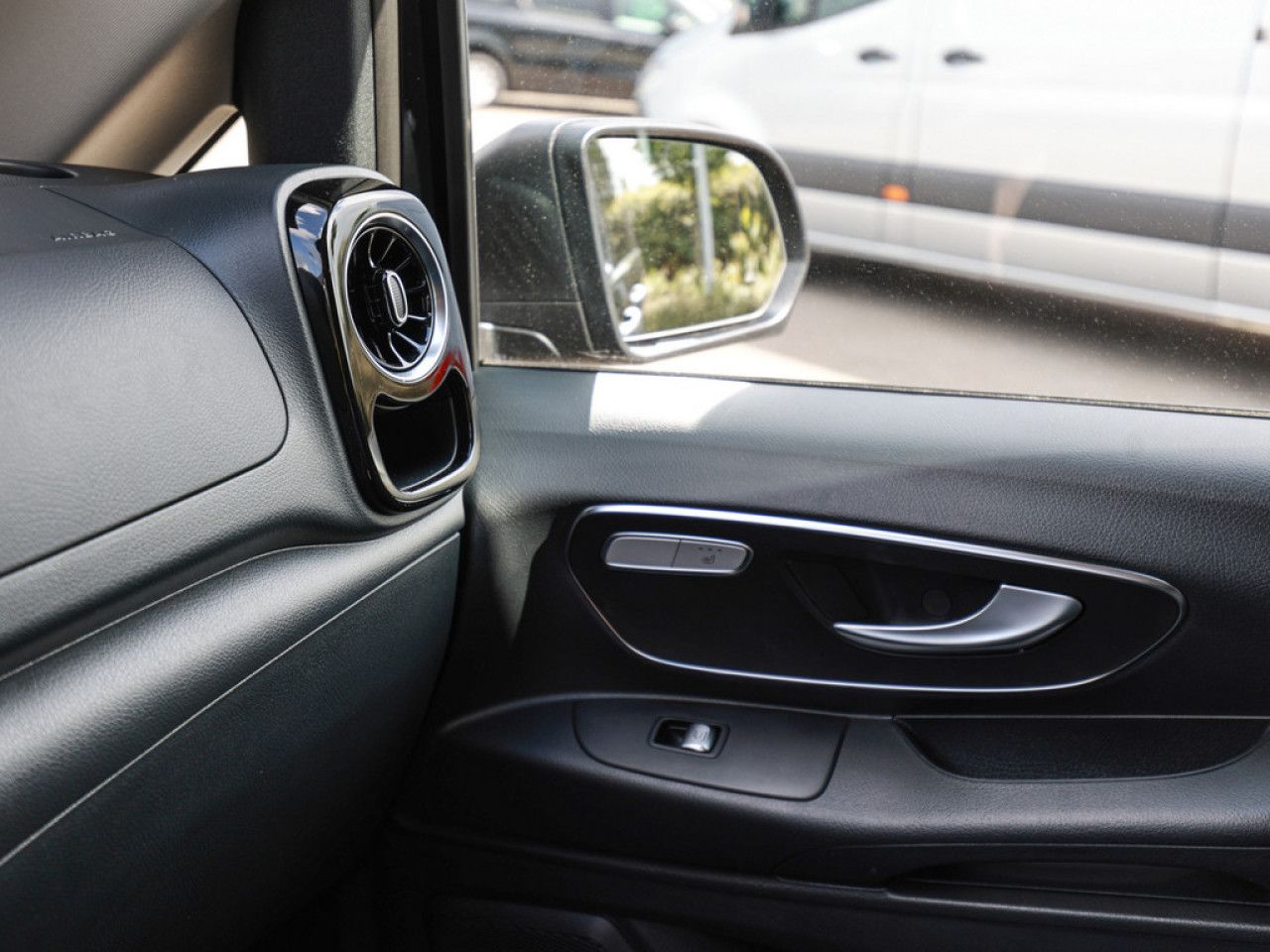 Mercedes-Benz Vito – Bild 16