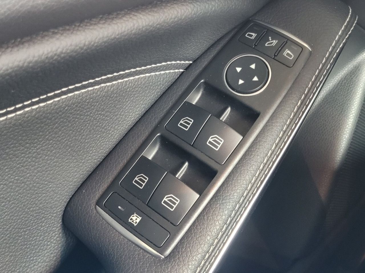 Fahrzeugbild 23 / 30