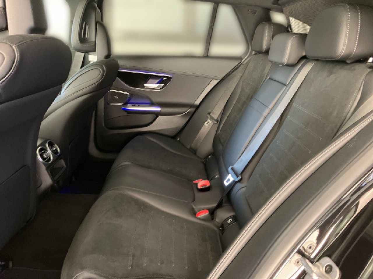 Mercedes-Benz C-Klasse – Bild 11