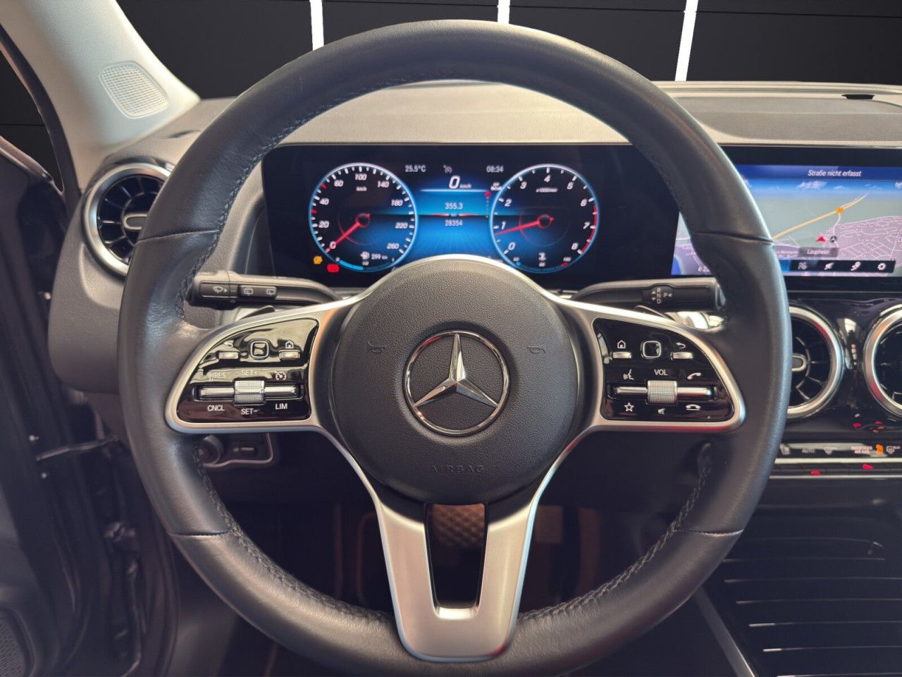 Mercedes-Benz GLB – Bild 11