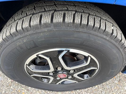 Vehicle image 14 / 14