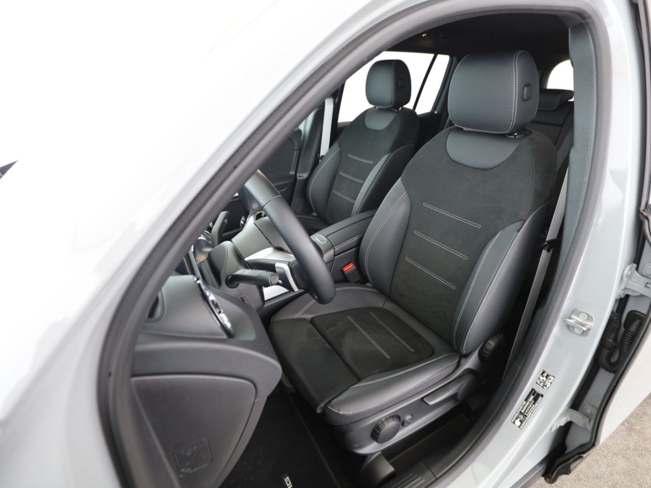 Mercedes-Benz GLB – Bild 17