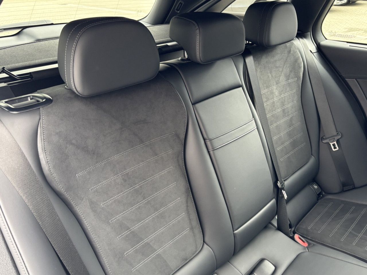 Mercedes-Benz C-Klasse – Bild 14
