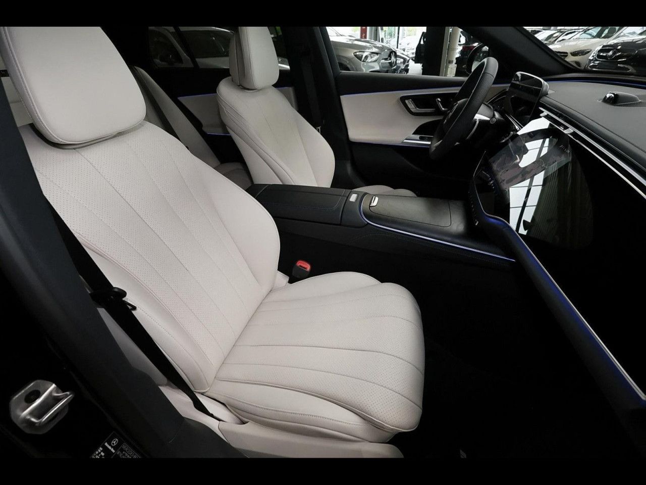 Mercedes-Benz E-Klasse – Bild 4