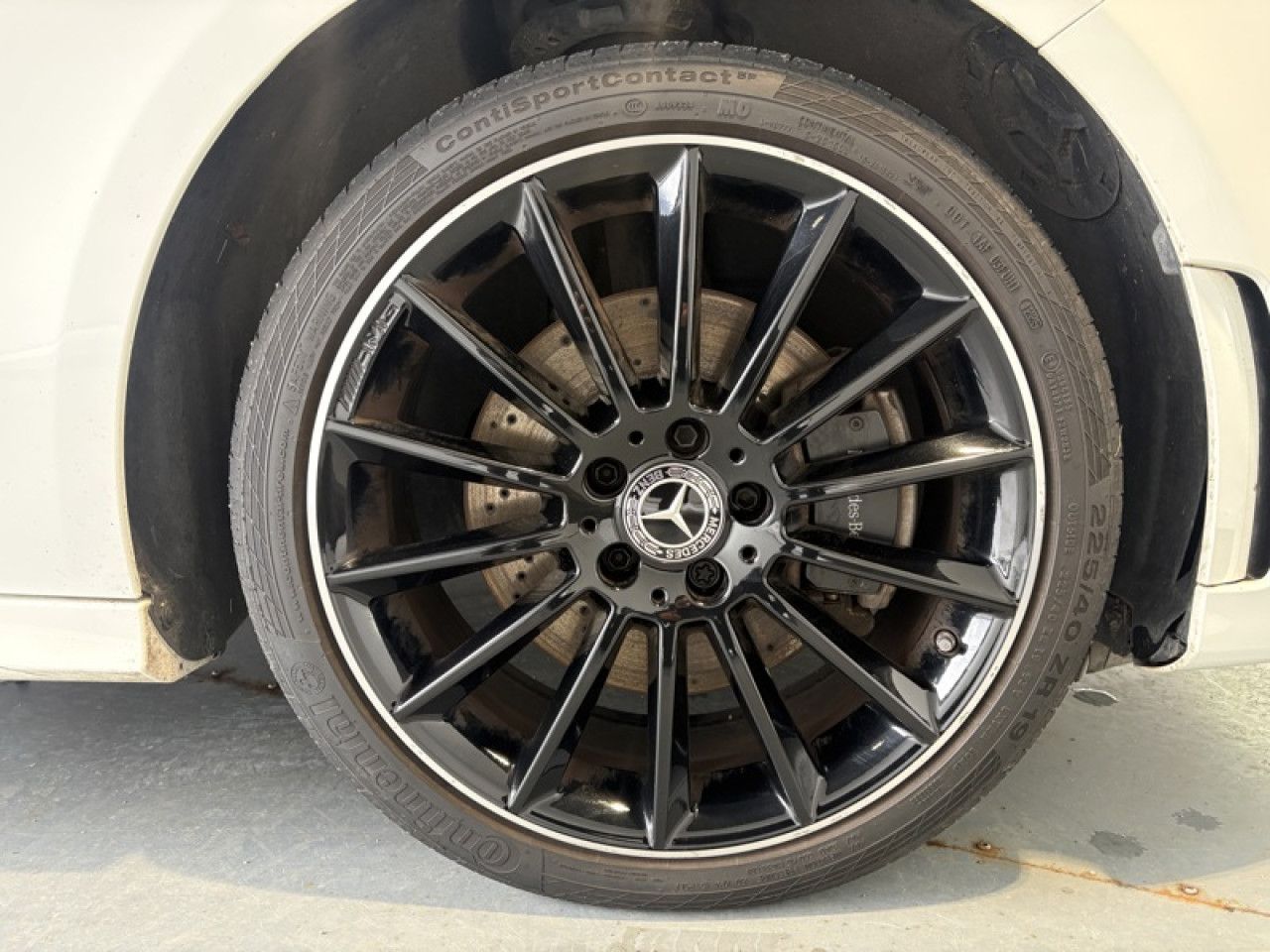 Photo du v&eacute;hicule 9 / 18