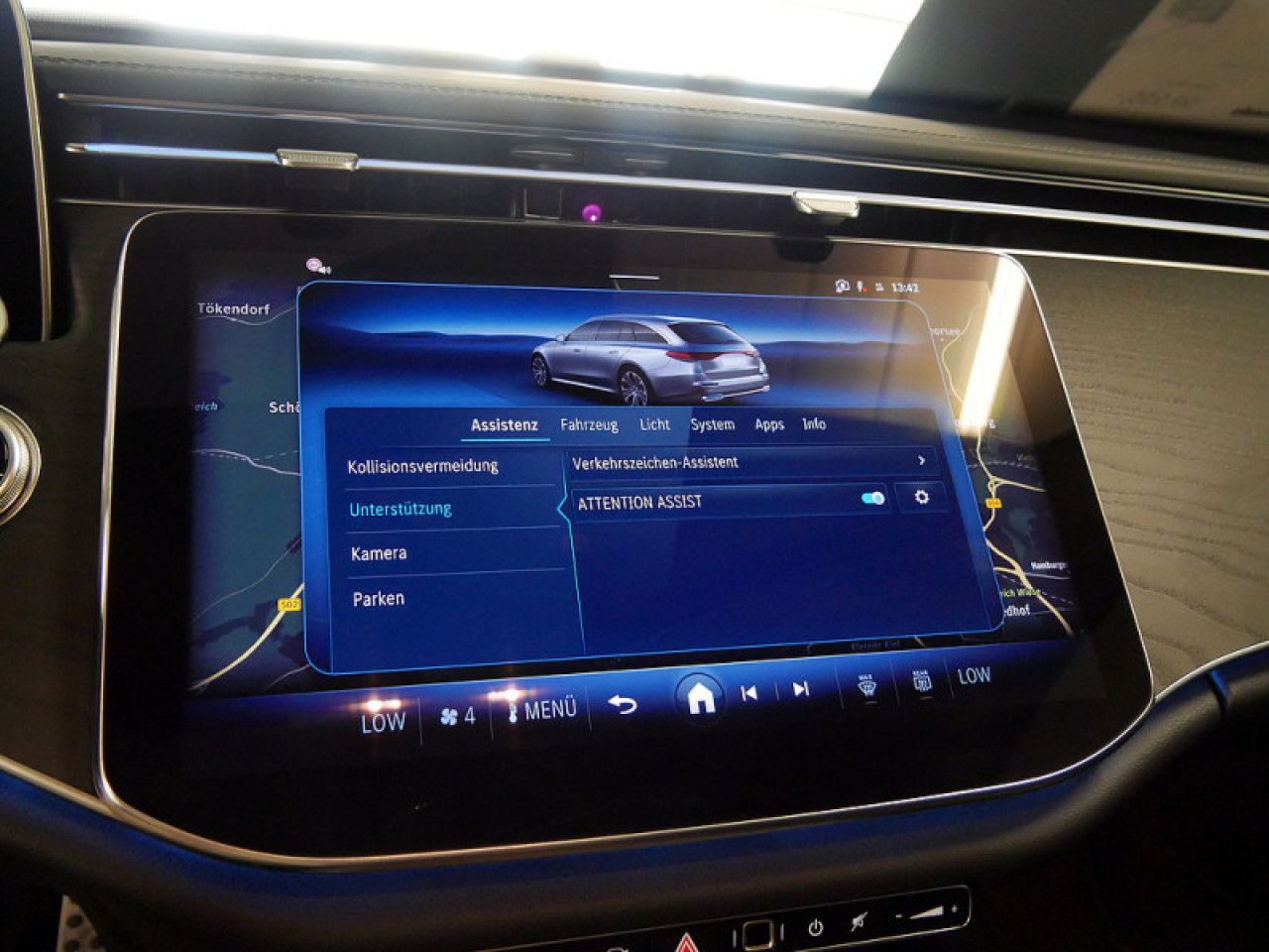Mercedes-Benz E-Klasse – Bild 19