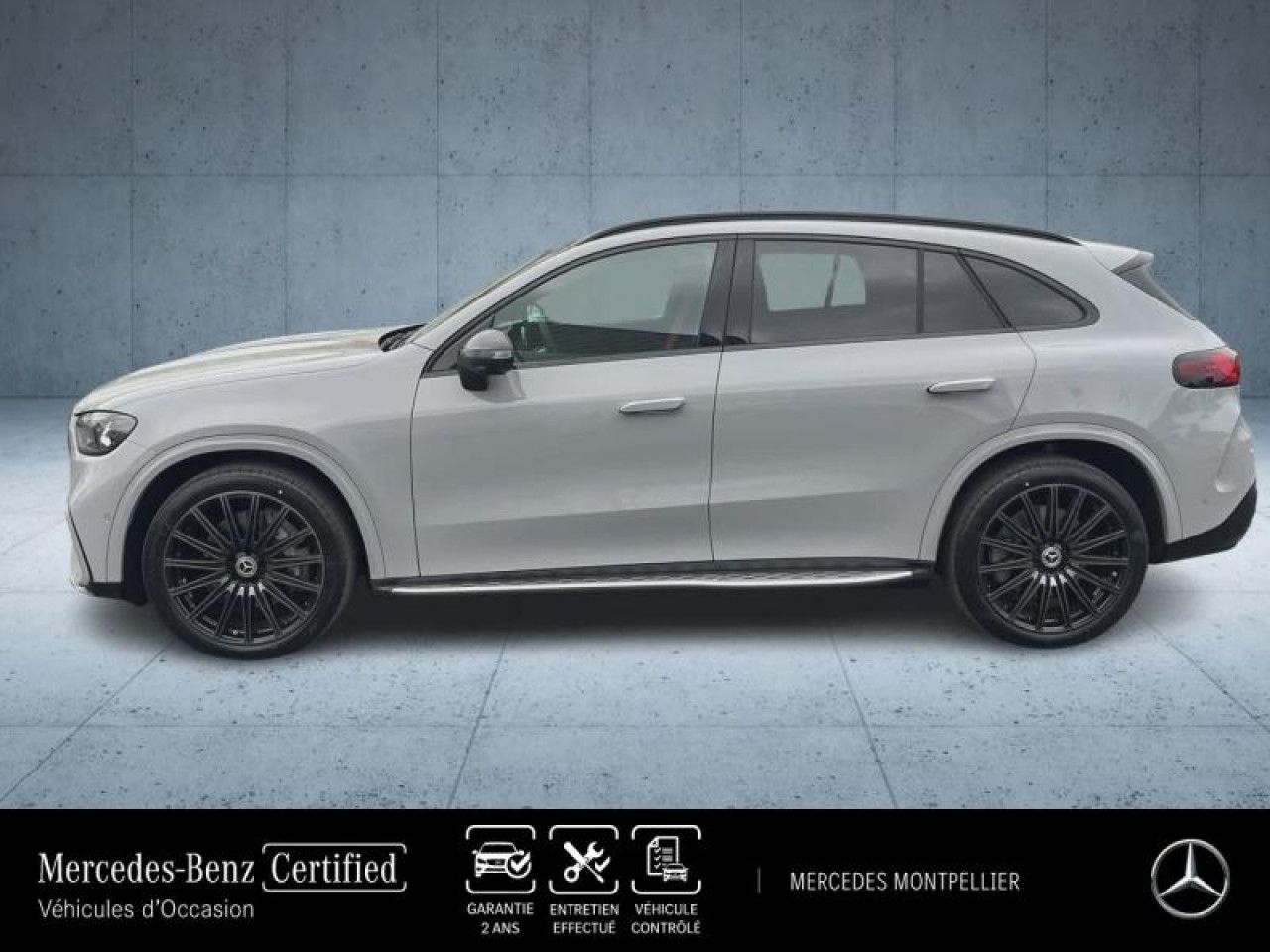 Photo du v&eacute;hicule 3 / 18