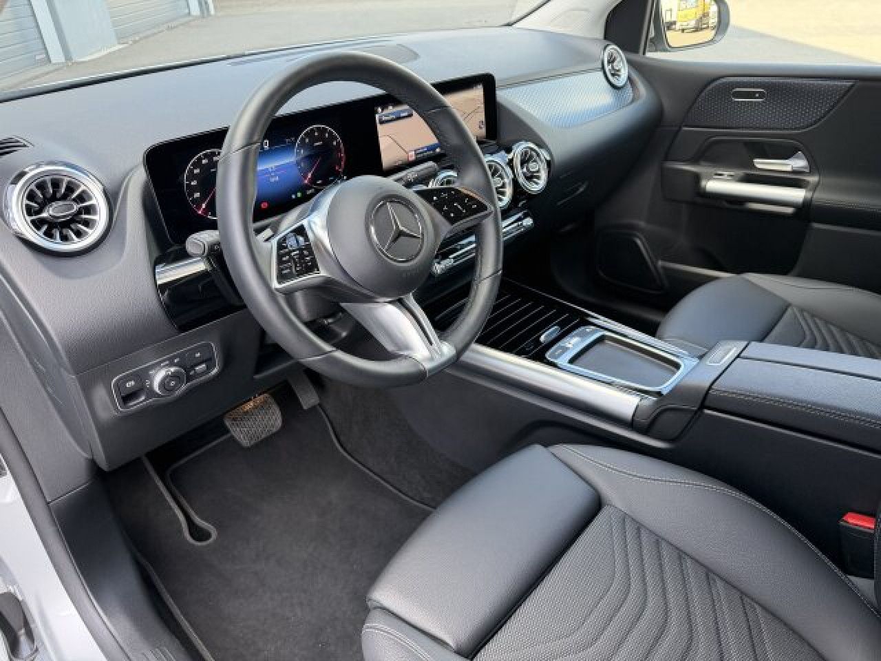 Fahrzeugbild 19 / 26