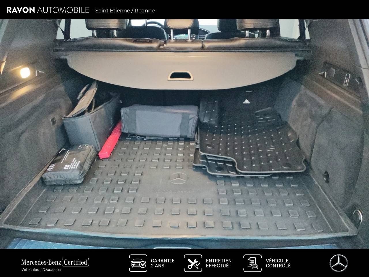 Photo du v&eacute;hicule 13 / 18