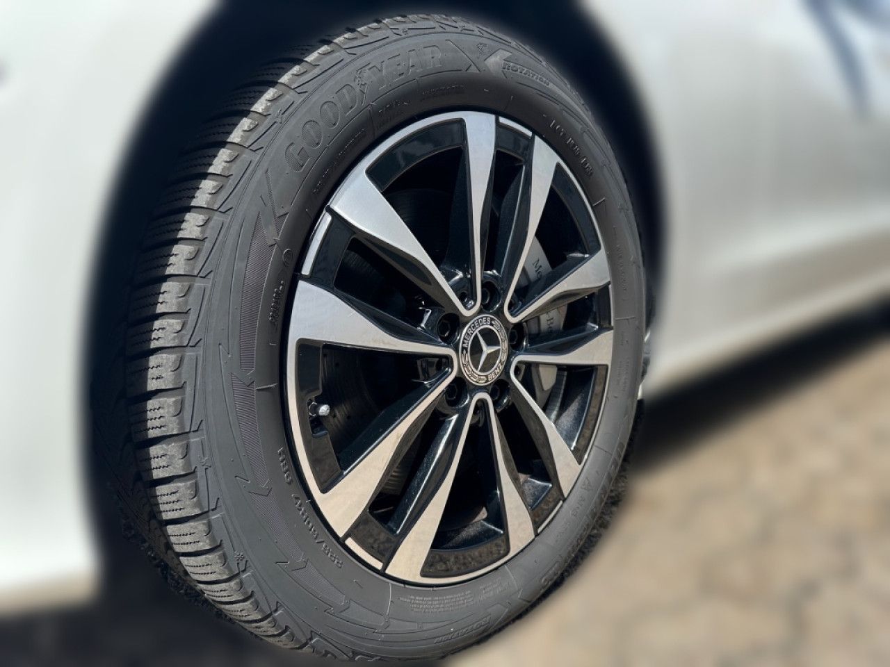 Mercedes-Benz C-Klasse – Bild 3