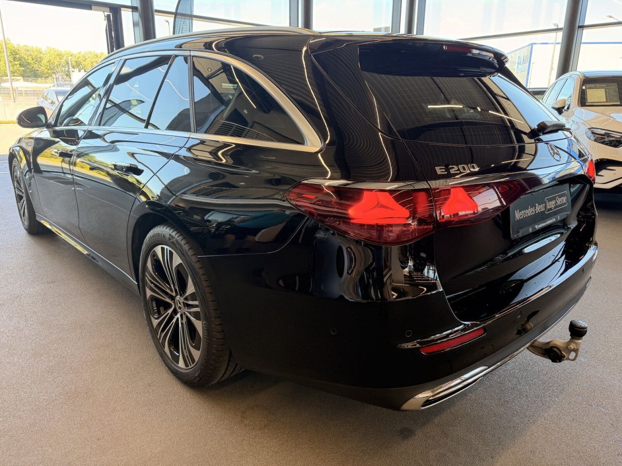 Mercedes-Benz E-Klasse – Bild 3