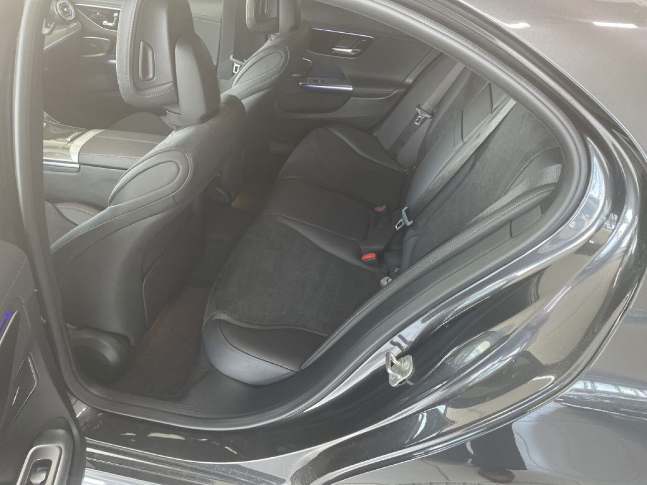 Mercedes-Benz C-Klasse – Bild 12