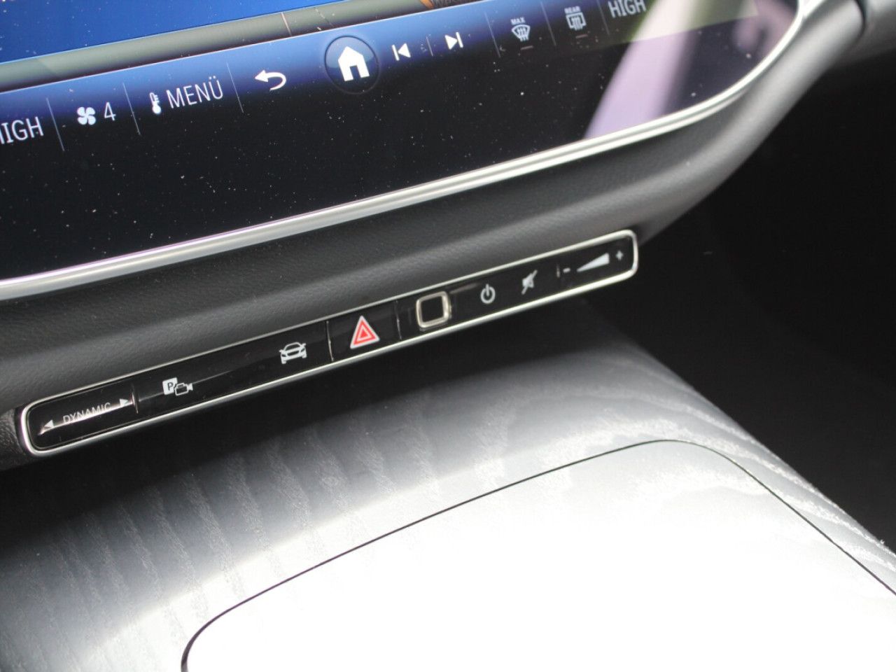 Mercedes-Benz E-Klasse – Bild 18