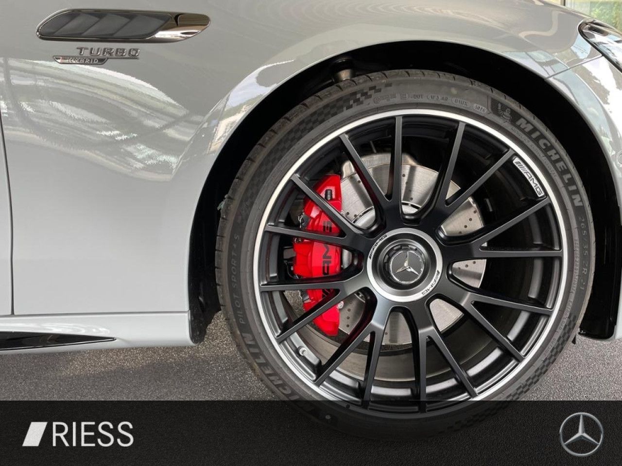 Mercedes-Benz E-Klasse – Bild 8