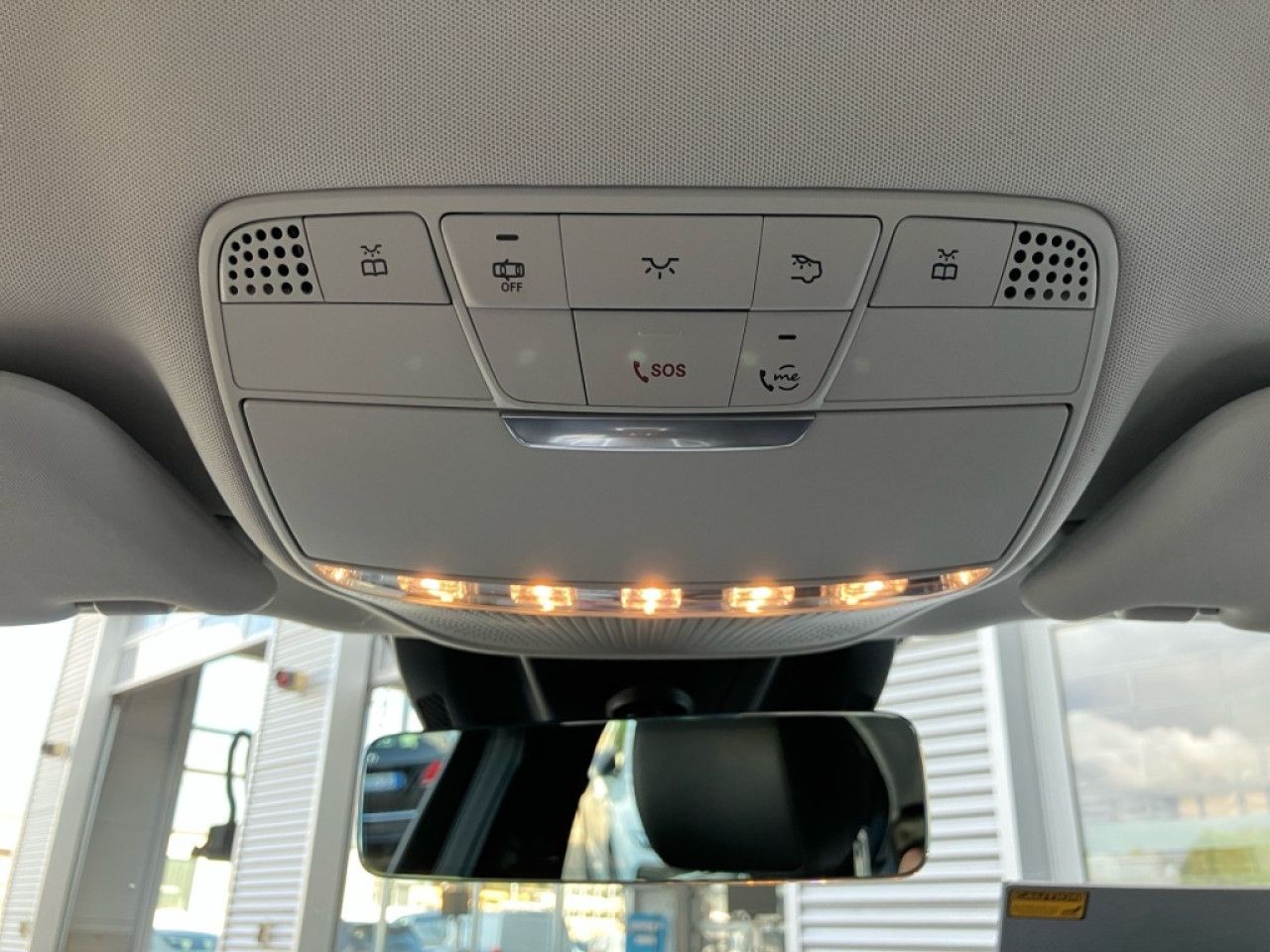 Mercedes-Benz E-Klasse – Bild 19