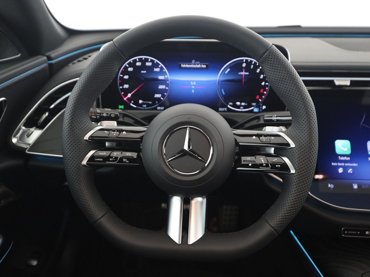 Mercedes-Benz E-Klasse – Bild 11