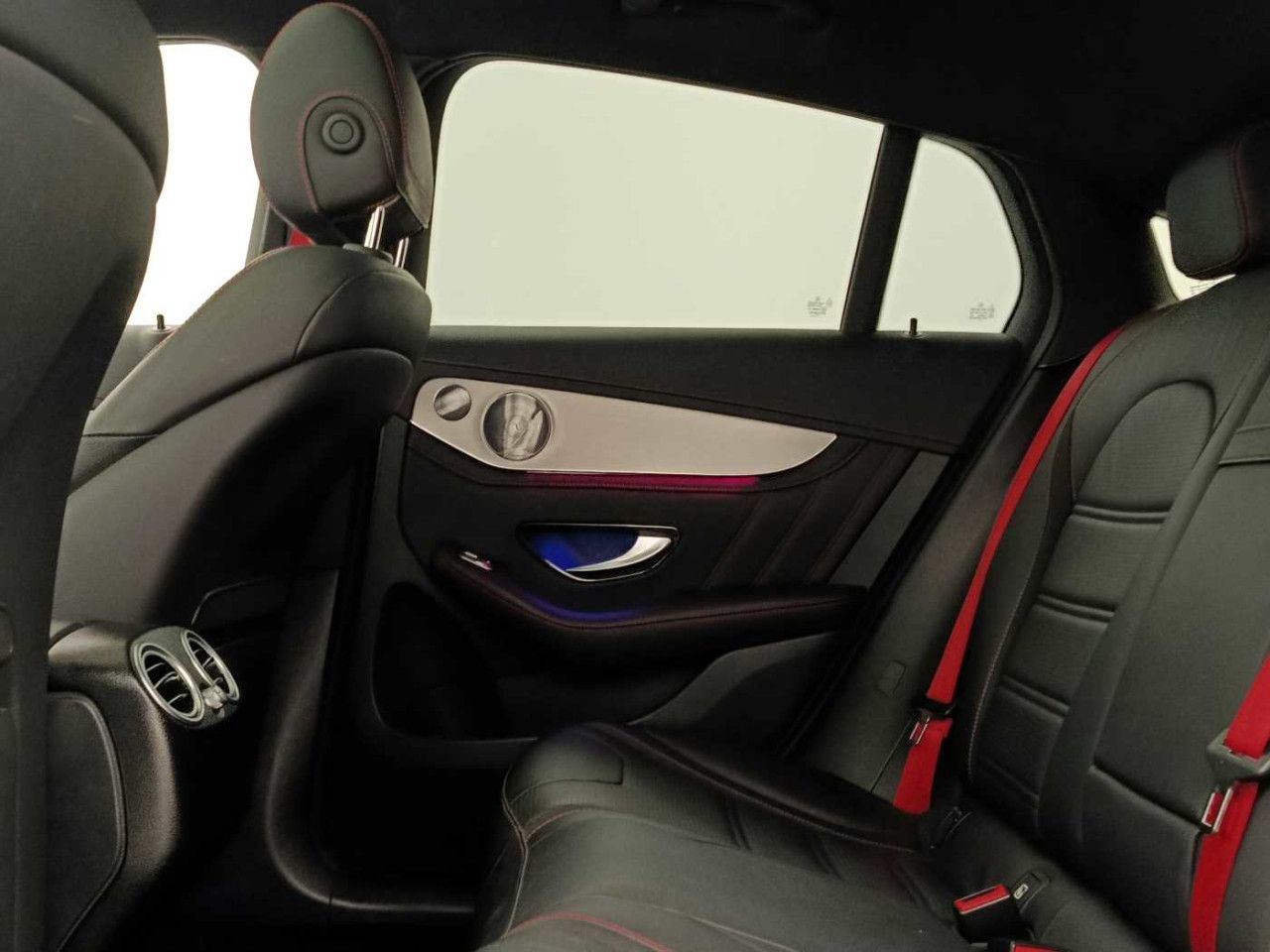 Imagem do veículo 10 / 11