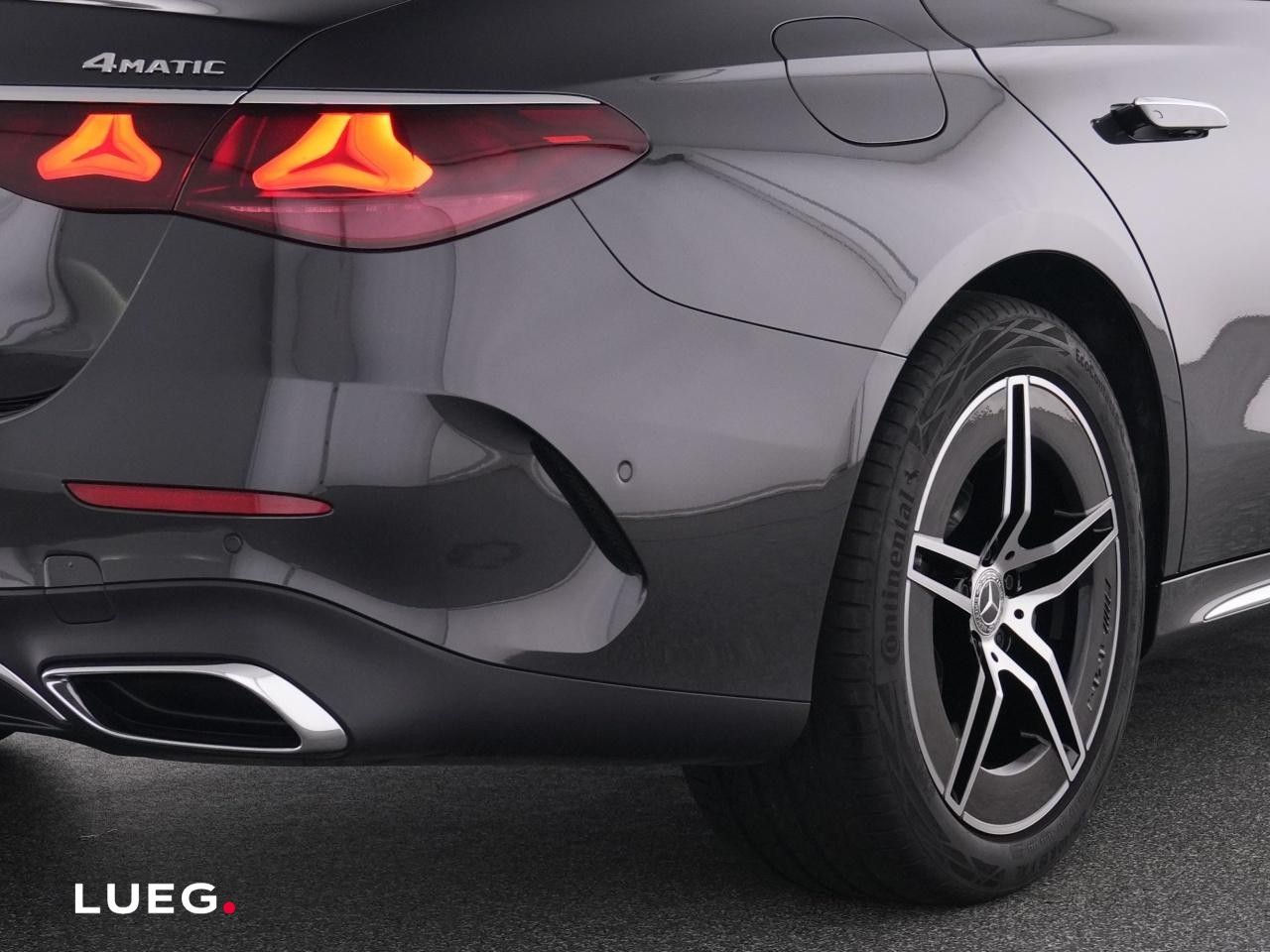 Mercedes-Benz E-Klasse – Bild 9