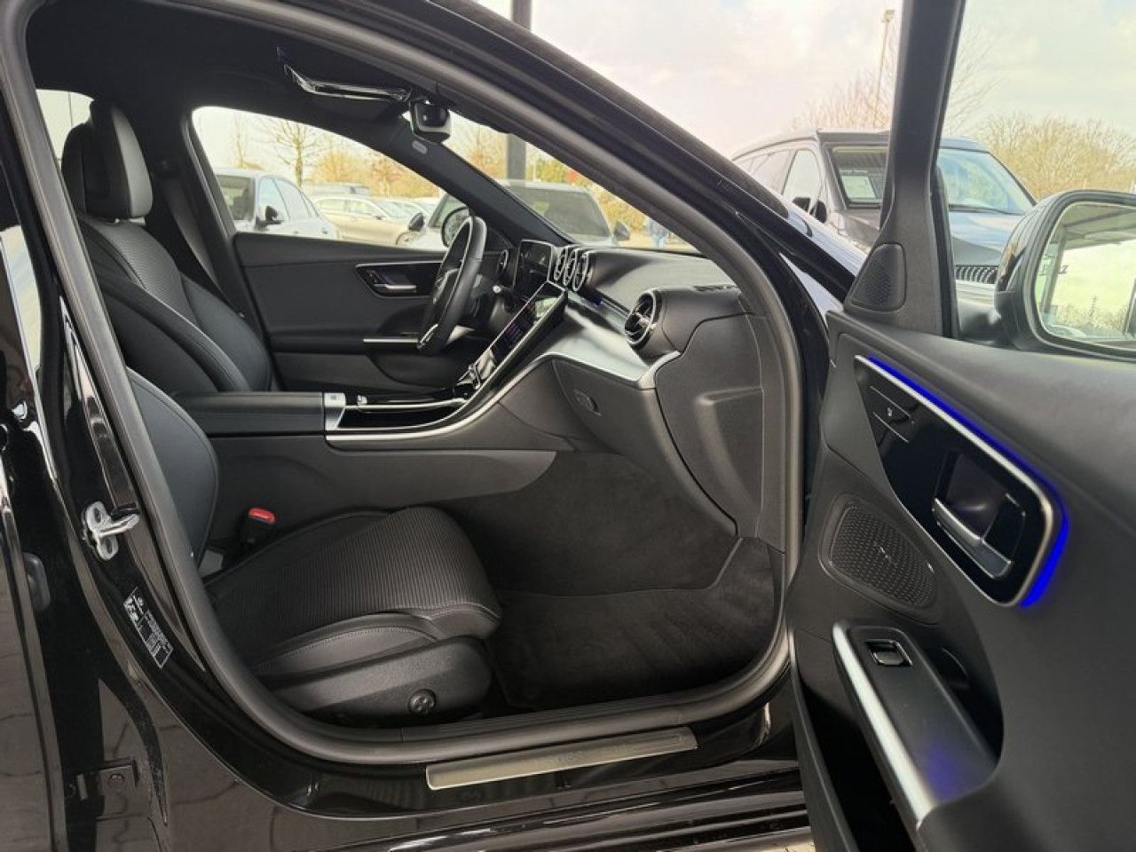 Mercedes-Benz C-Klasse – Bild 8