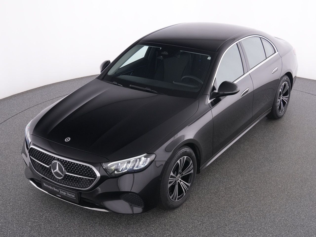 Mercedes-Benz E-Klasse – Bild 17