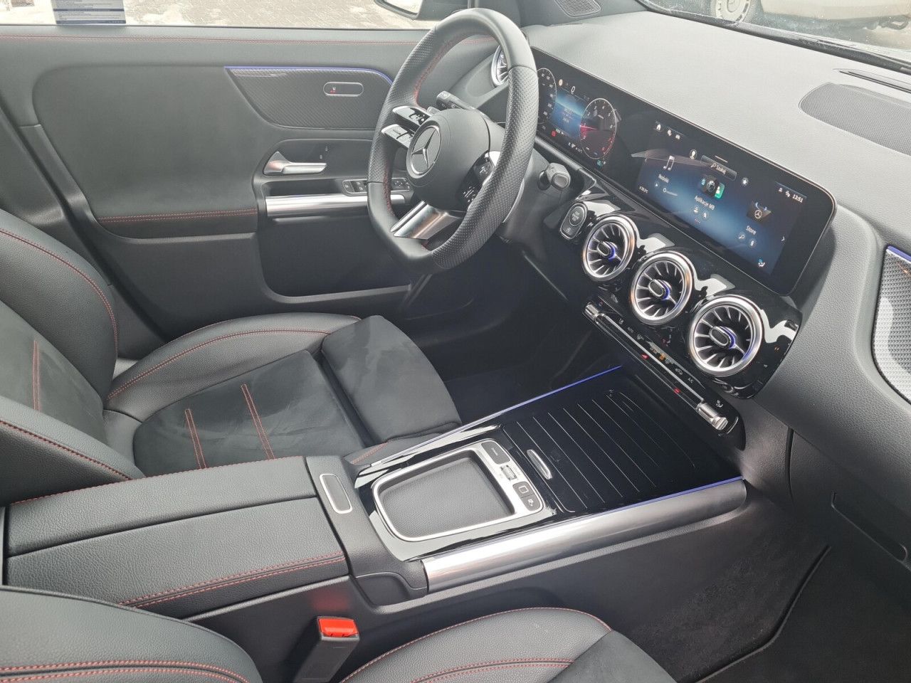 Zdjęcie pojazdu 6 / 6