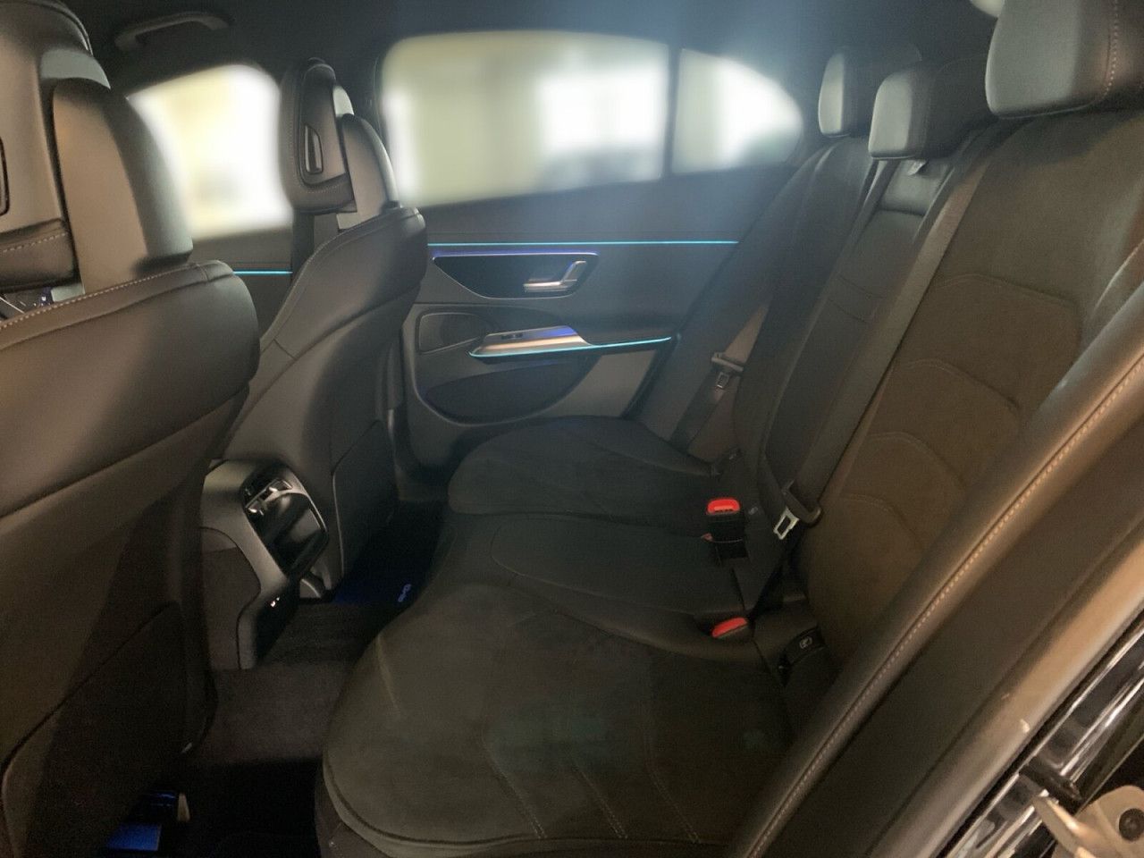Mercedes-Benz E-Klasse – Bild 11