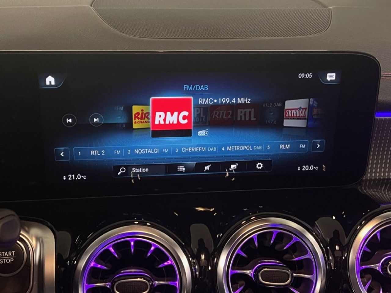 Photo du v&eacute;hicule 8 / 18