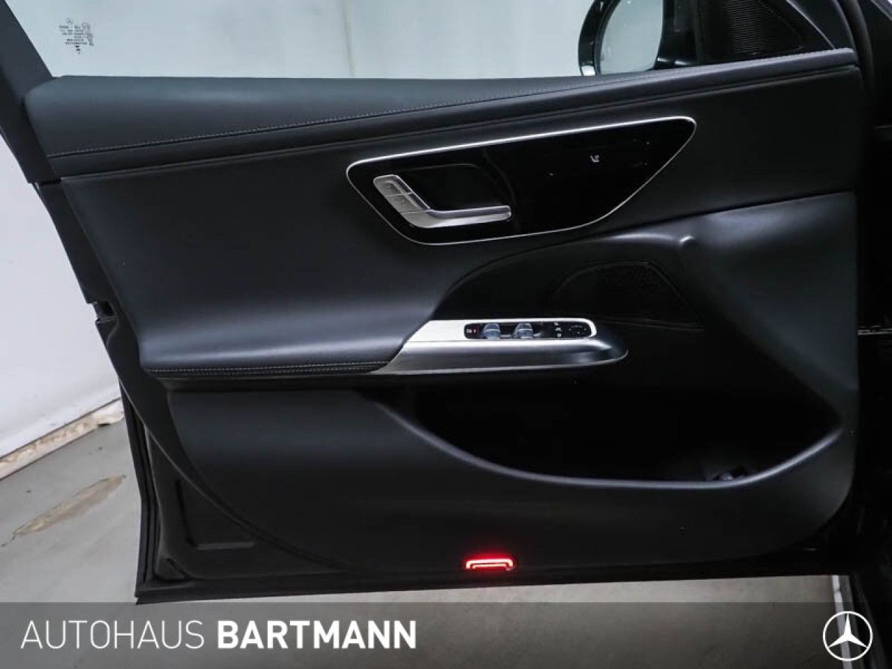 Mercedes-Benz E-Klasse – Bild 10