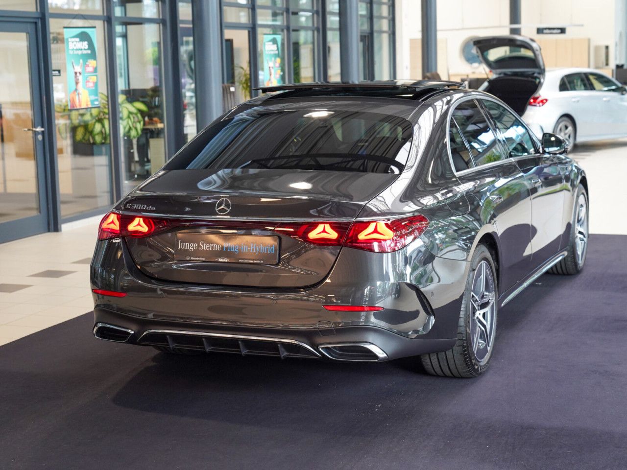 Mercedes-Benz E-Klasse – Bild 3