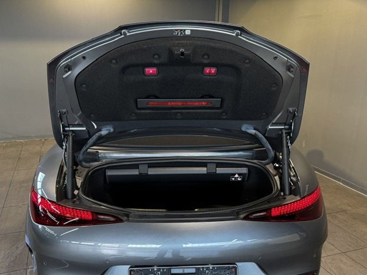 Mercedes-Benz SL – Bild 2