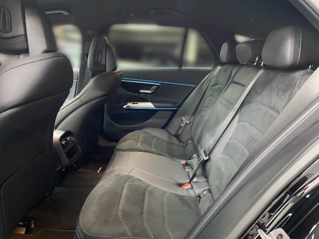Mercedes-Benz E-Klasse – Bild 11
