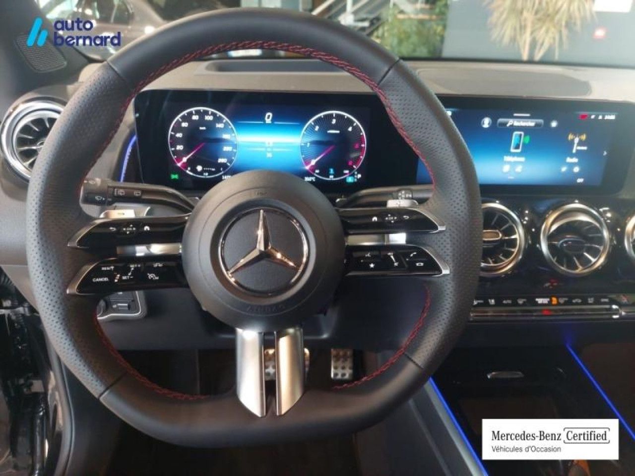 Photo du v&eacute;hicule 12 / 18