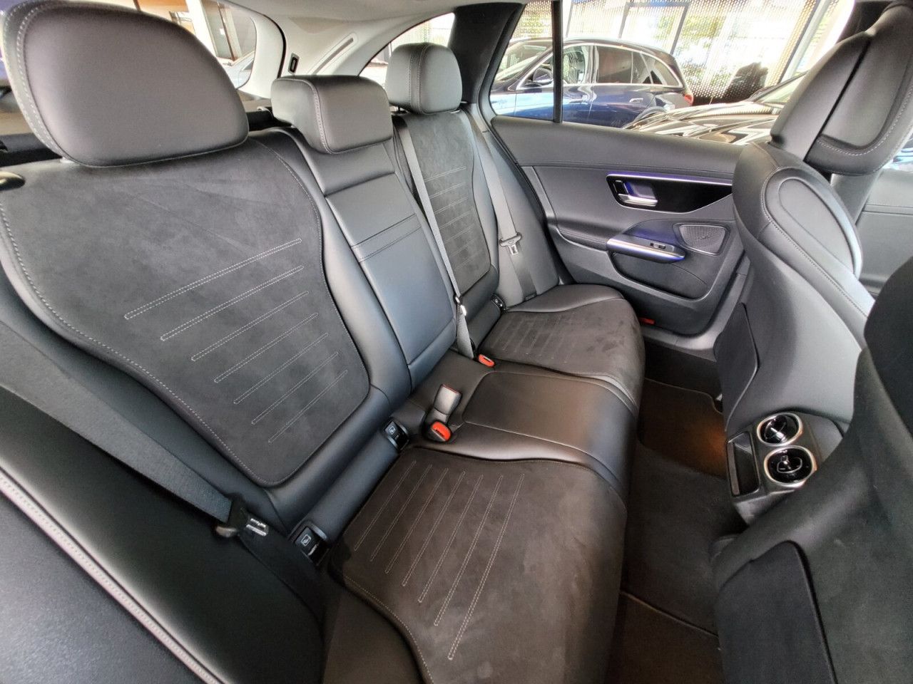 Mercedes-Benz C-Klasse – Bild 10
