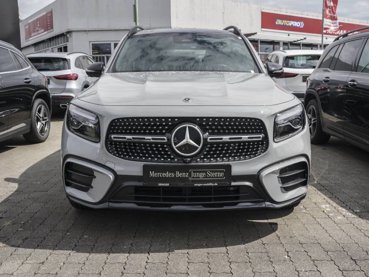 Mercedes-Benz GLB – Bild 2