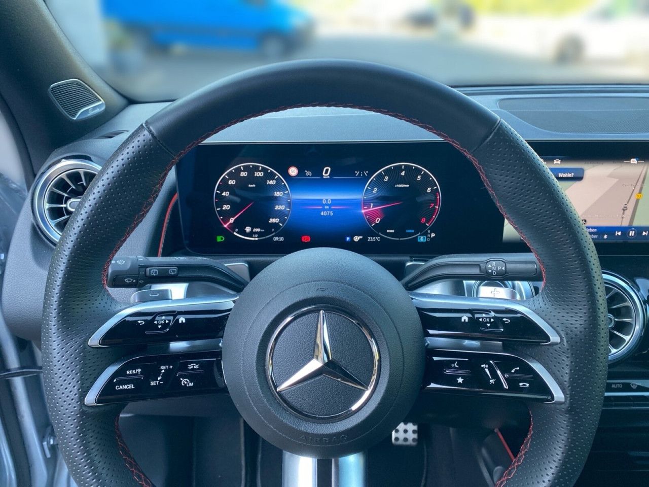 Mercedes-Benz GLB – Bild 8
