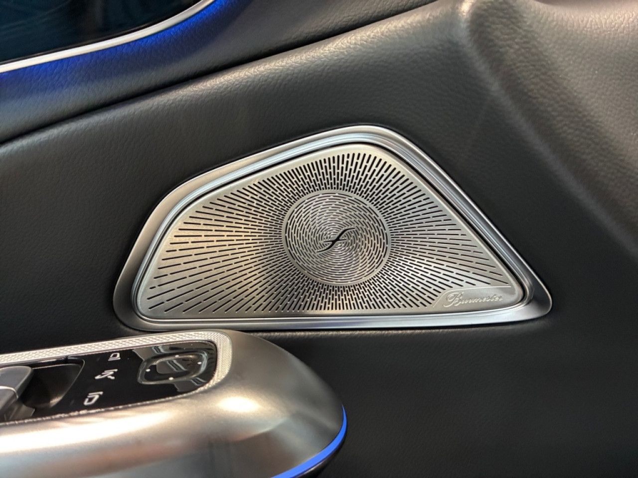 Mercedes-Benz E-Klasse – Bild 20