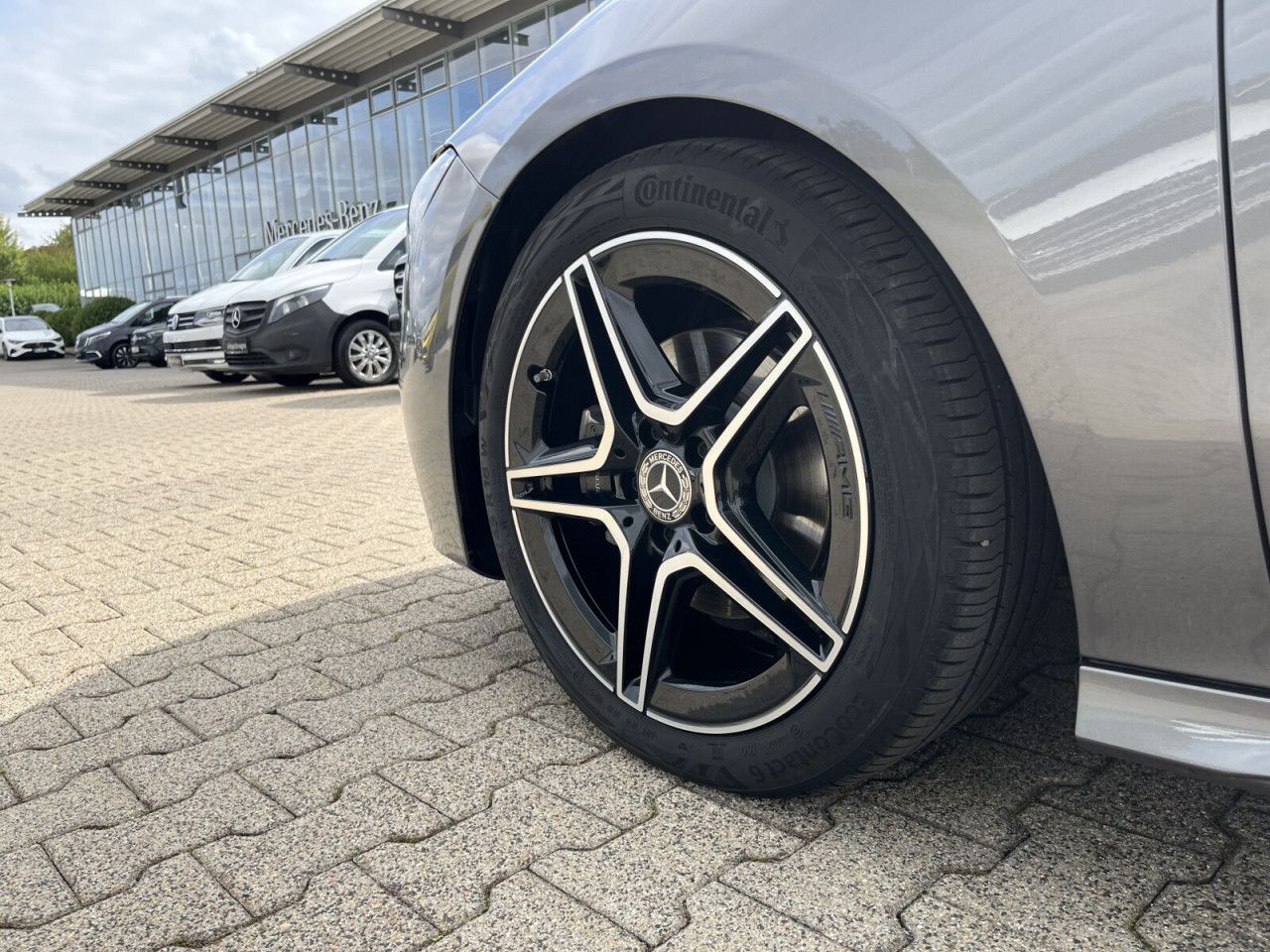 Fahrzeugbild 9 / 26
