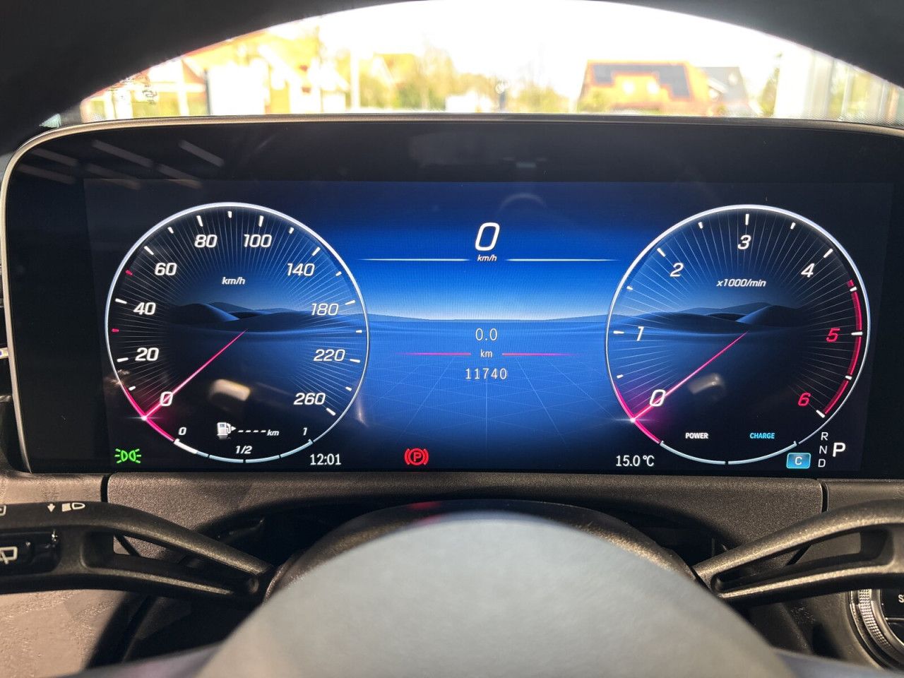 Mercedes-Benz E-Klasse – Bild 17