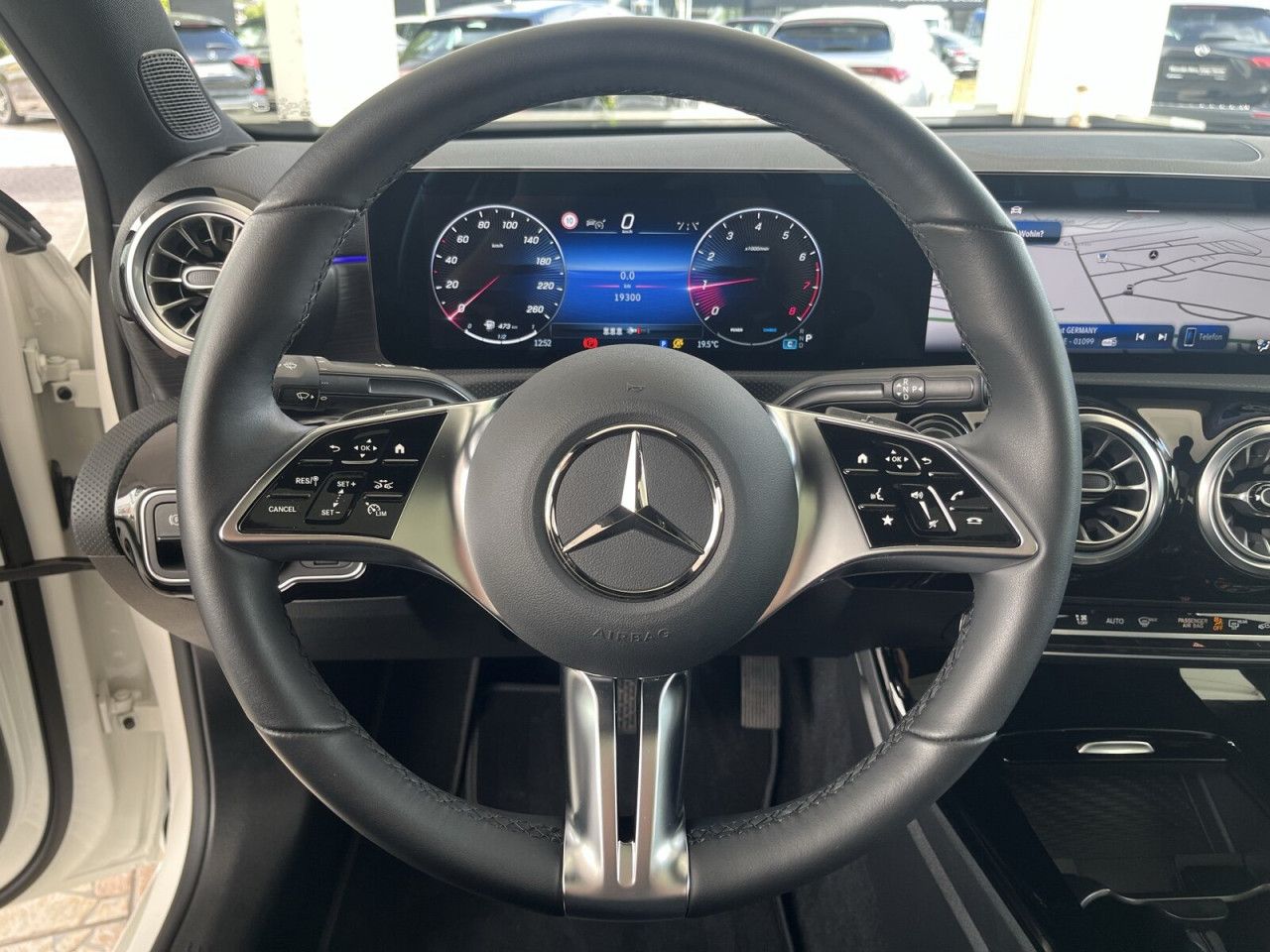 Mercedes-Benz A-Klasse – Bild 12